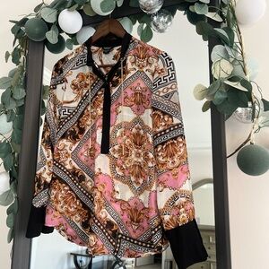 Pink and black silk blouse with gold and black details #glam #regency